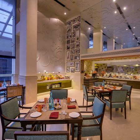ノボテル ゴア リゾート&スパ アン アコーホテルズ ブランド カンドリム エクステリア 写真 The restaurant