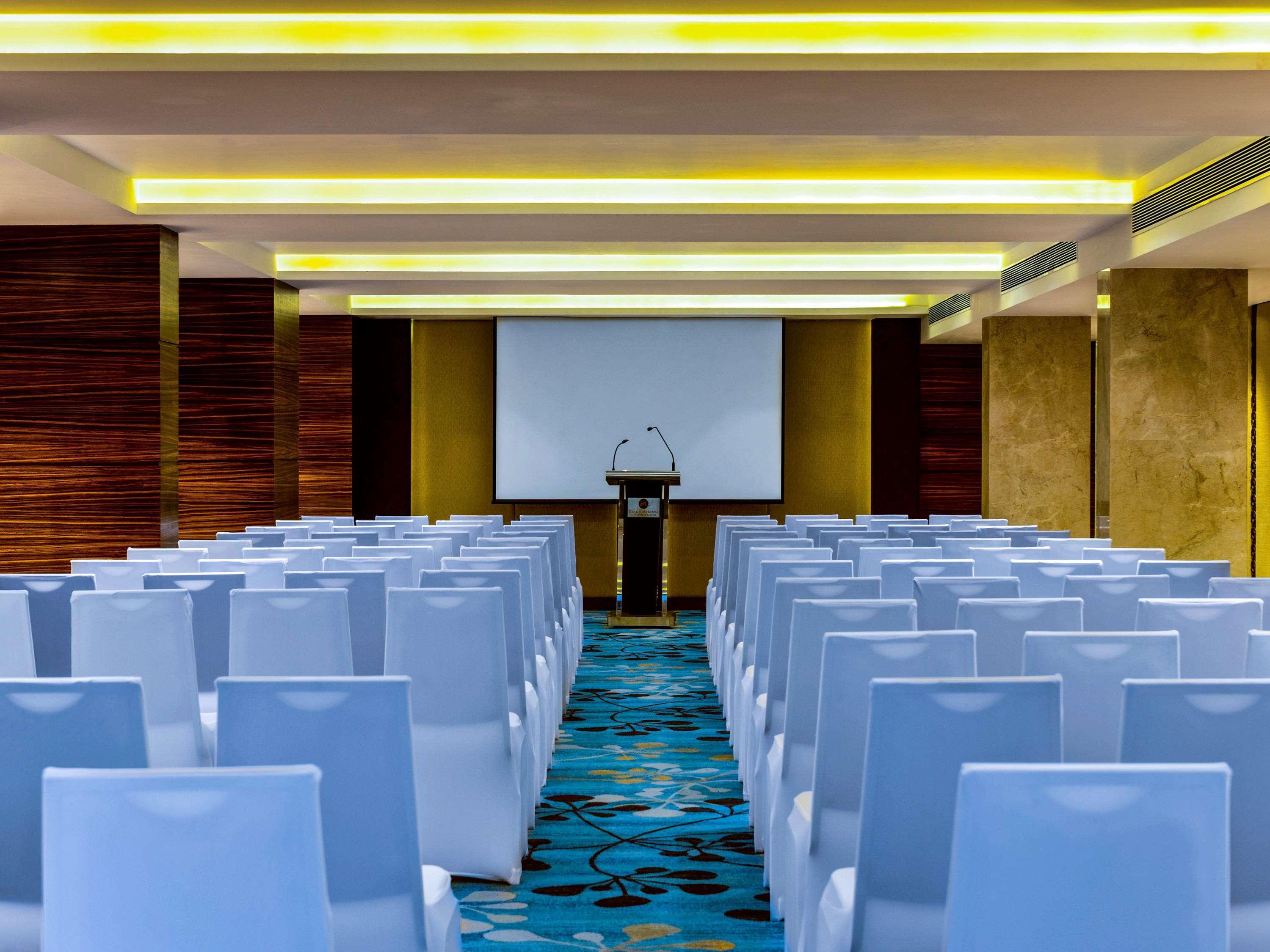 ノボテル ゴア リゾート&スパ アン アコーホテルズ ブランド カンドリム エクステリア 写真 The Westin Ballroom