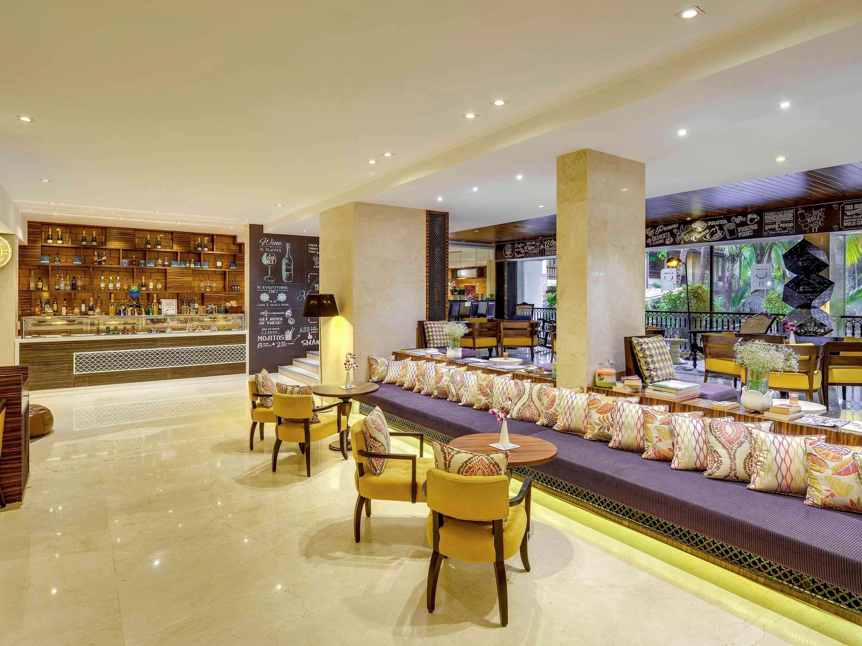 ノボテル ゴア リゾート&スパ アン アコーホテルズ ブランド カンドリム エクステリア 写真 The Lounge at the hotel
